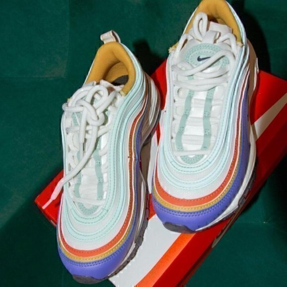 Nike Air Max 97 in Summit White/Obsidian/Sapphire/Pistachio Frost